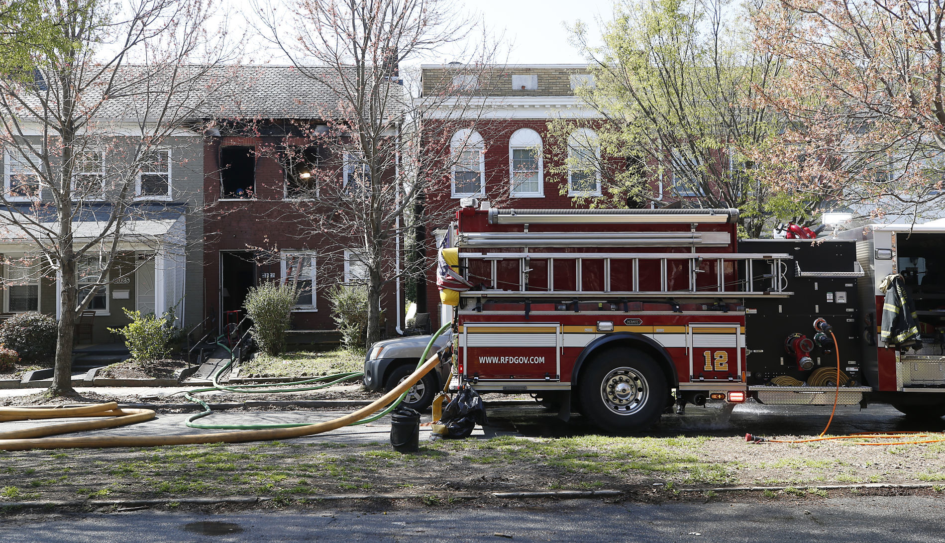 20190405_MET_FIRE_AWE05